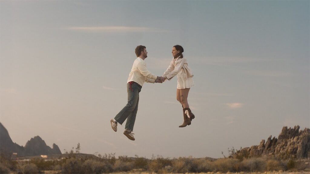 Ordinary - Alex Warren